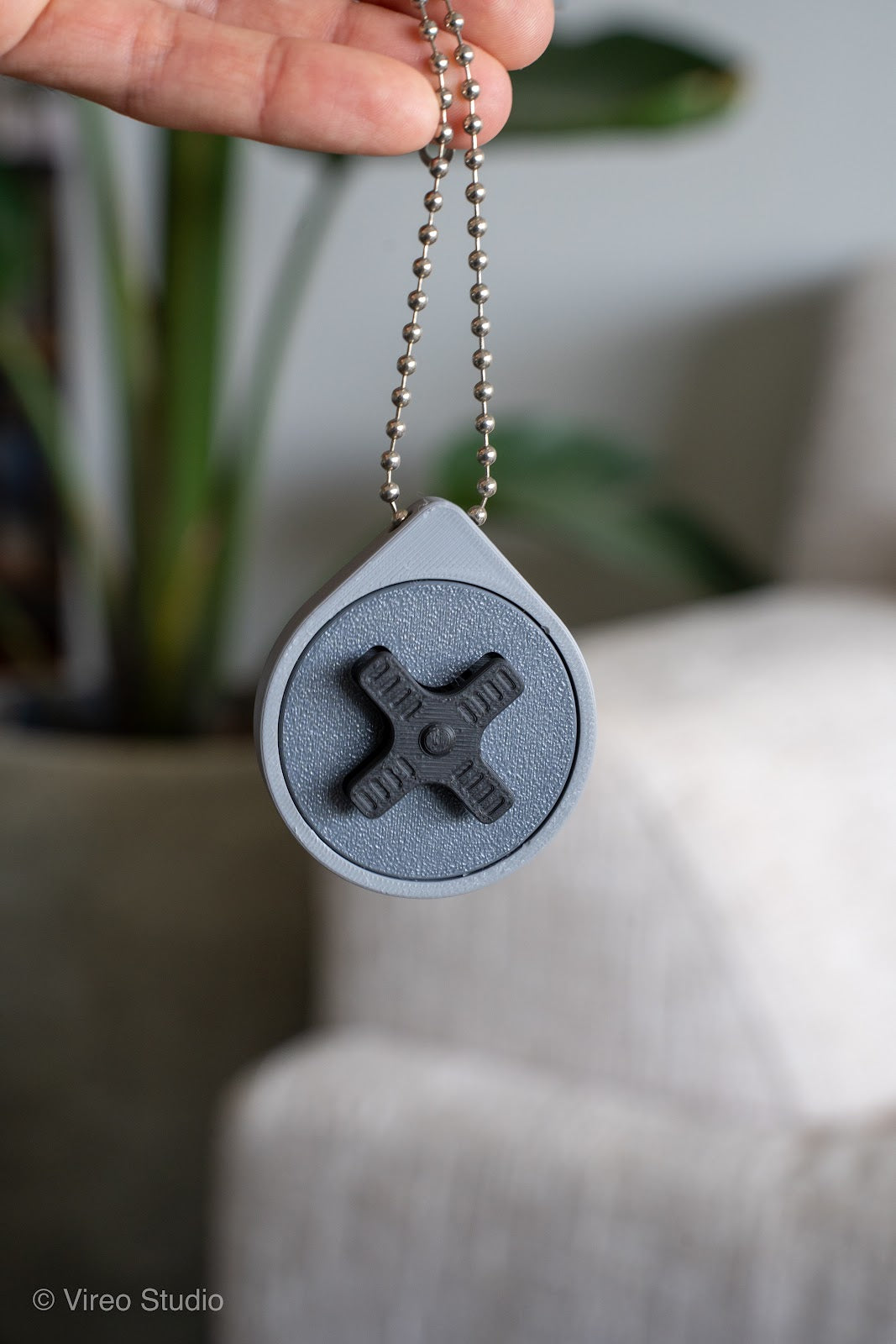 Mini Retro Snap – Fidget Keychain